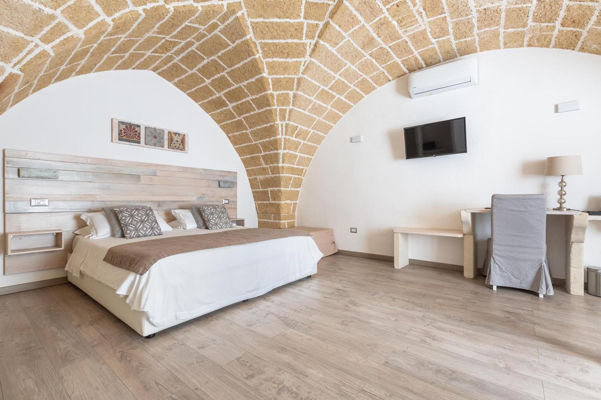 Clara Domus Bed and Breakfast Gallipoli Eksteriør billede